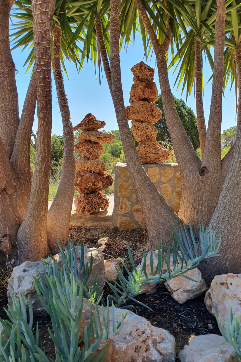 Totems &#8211; Es Cubells &#8211; Ibiza - Soline Portmann